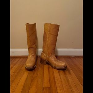 Frye Boots Classic Icon The Campus 14L Women’s  Size 8 Amazing Condition
